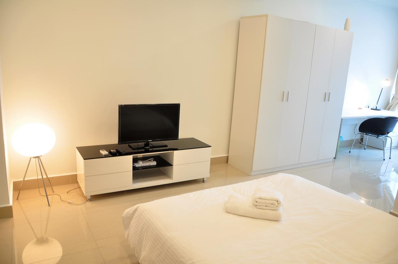 Shaftsbury By Idealhub Apartment